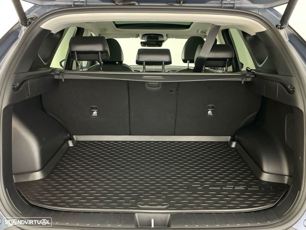 Hyundai Tucson 1.6 T-GDi Vanguard — fotografia 13