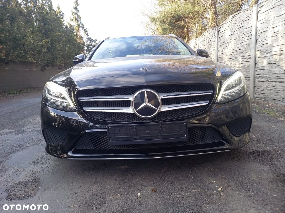 Mercedes-Benz Klasa C 220 d 9G-TRONIC Exclusive - 3