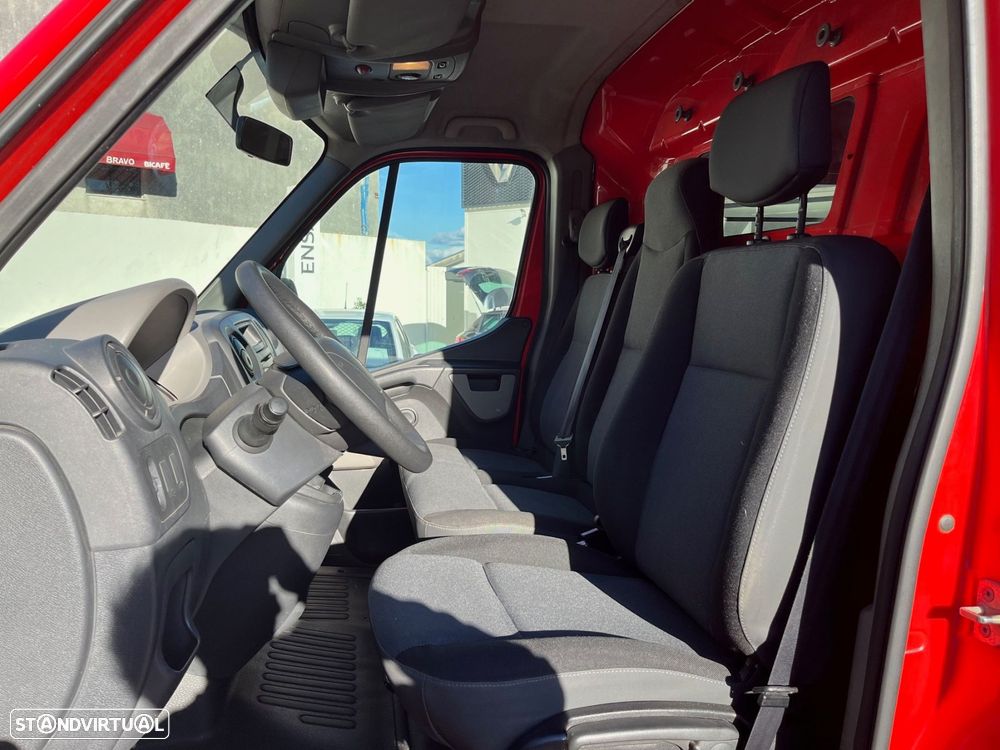 Renault Master 2.3 dCi L2H2 3.5T 125 - 4