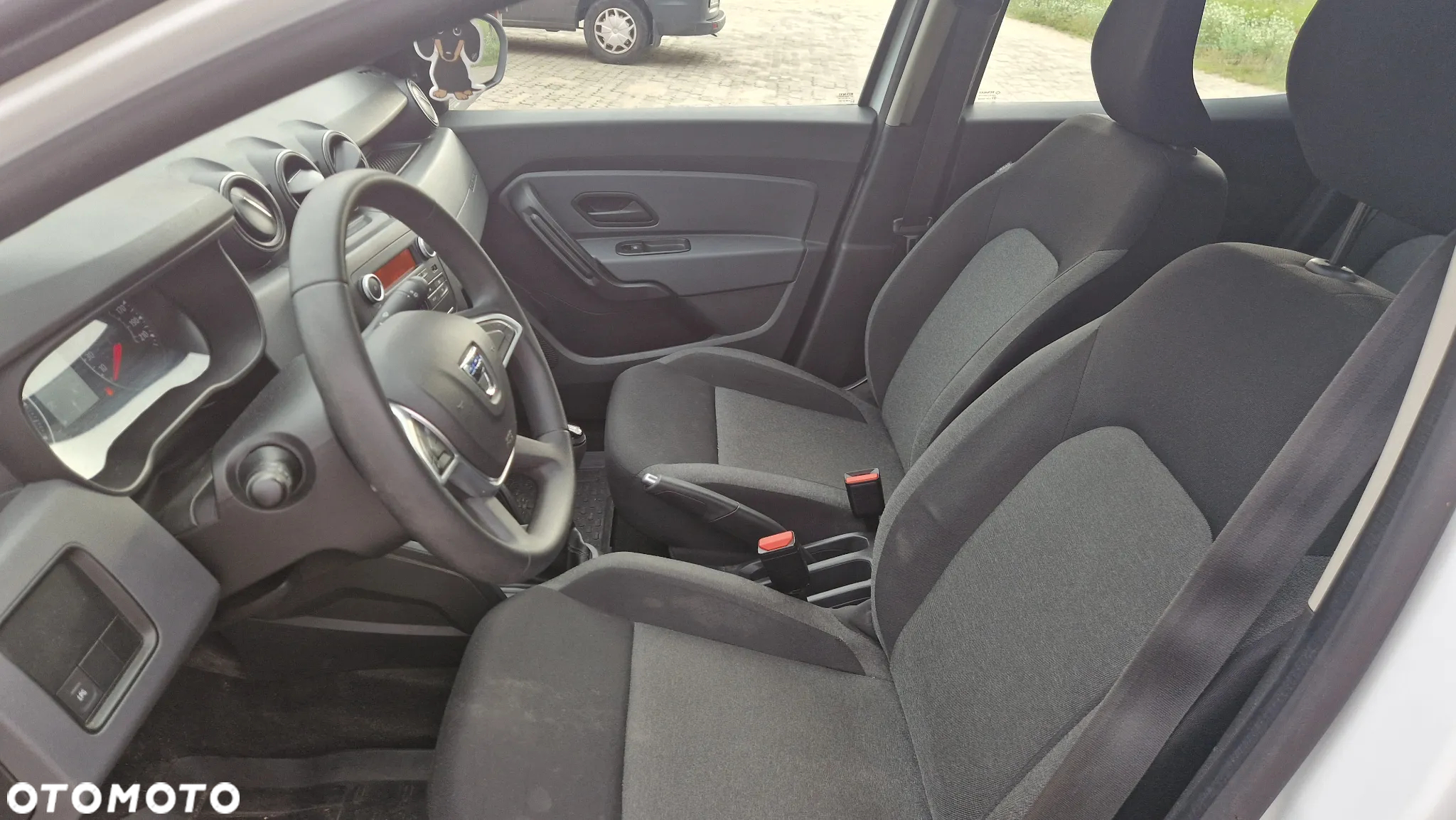 Dacia Duster 1.0 TCe Comfort - 17