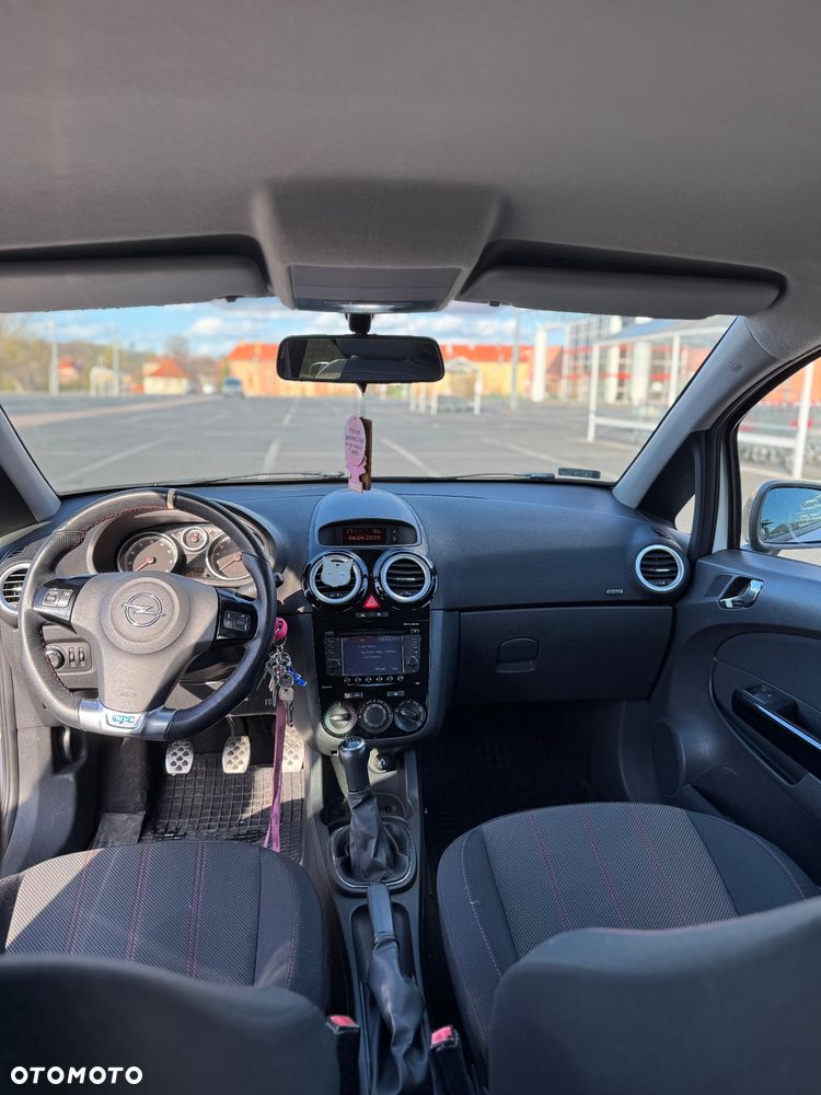 Opel Corsa - 7