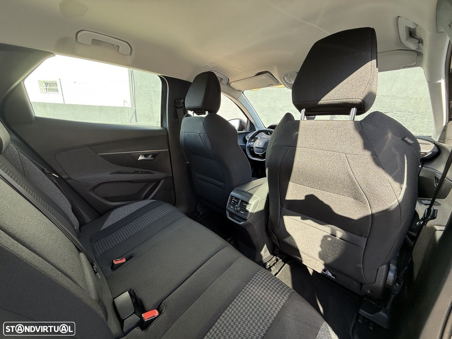 Peugeot 3008 1.5 BlueHDi Active Pack - 12