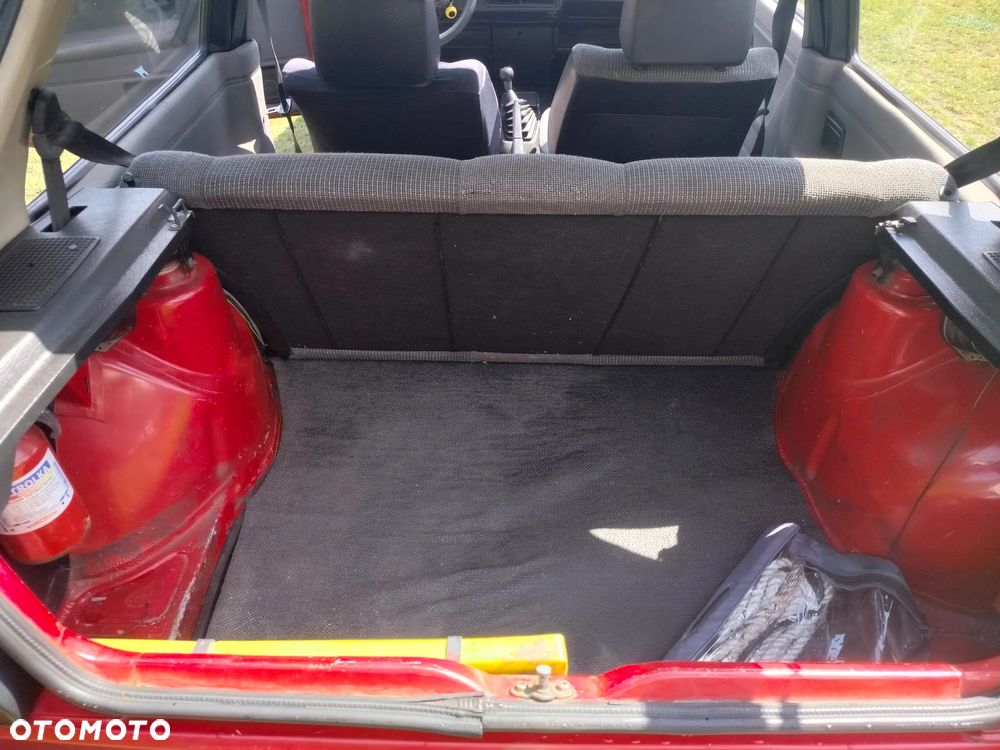 Volkswagen Golf 1.6 (C) D - 8