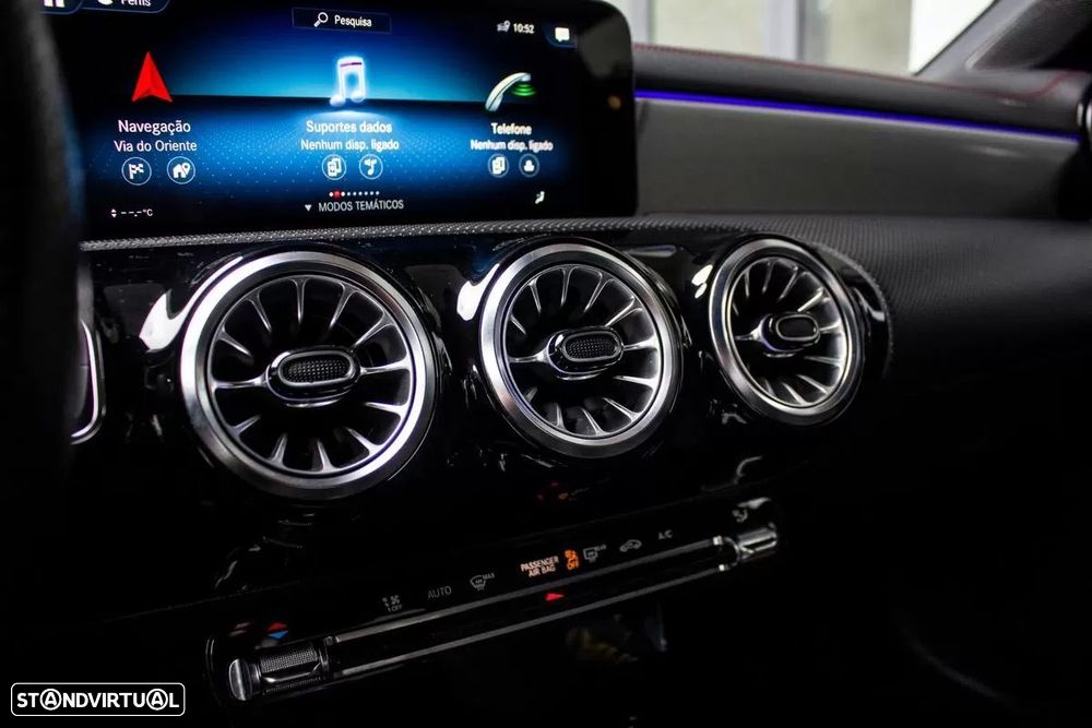 Mercedes-Benz CLA 180 d Shooting Brake AMG Line Aut. - 20