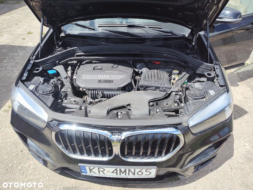 BMW X1 sDrive18i - 11