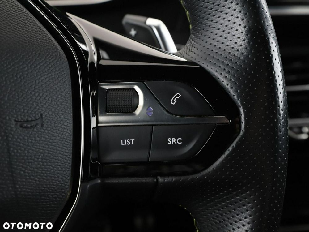 Peugeot 2008 PureTech 130 GT S&S EAT8 - 32