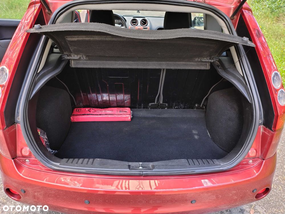 Ford Fiesta - 6