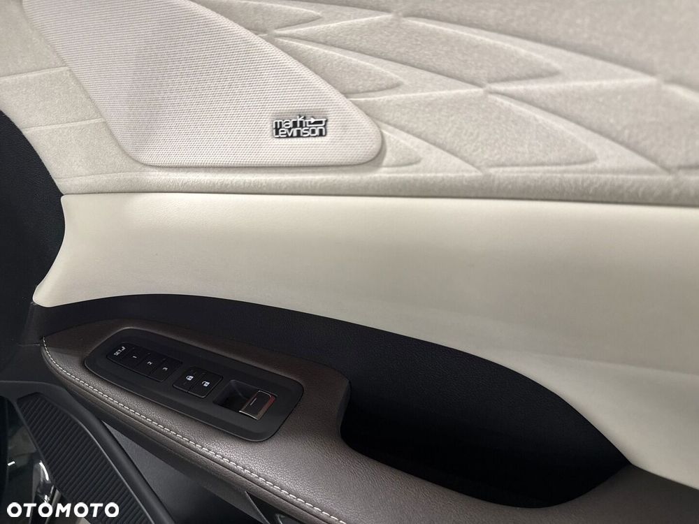 Lexus RX - 29