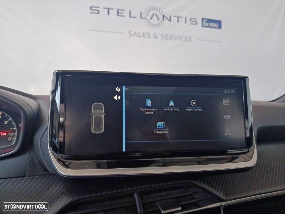 Peugeot 2008 1.2 Hybrid Allure e-DCS6 - 24