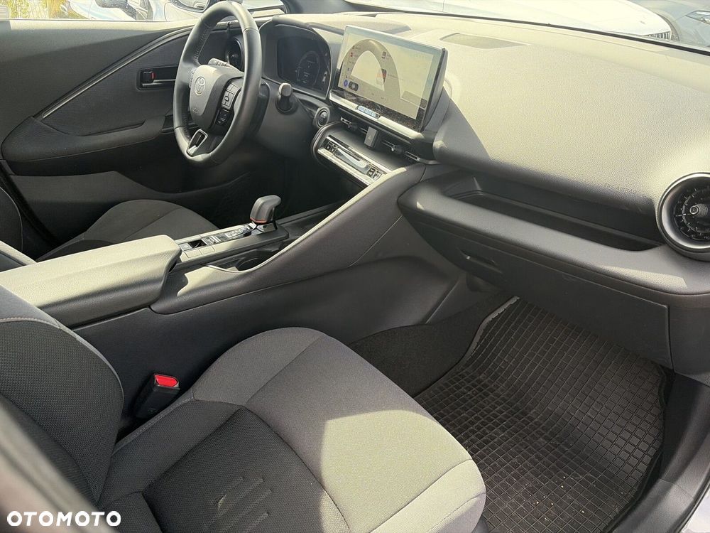 Toyota C-HR - 13