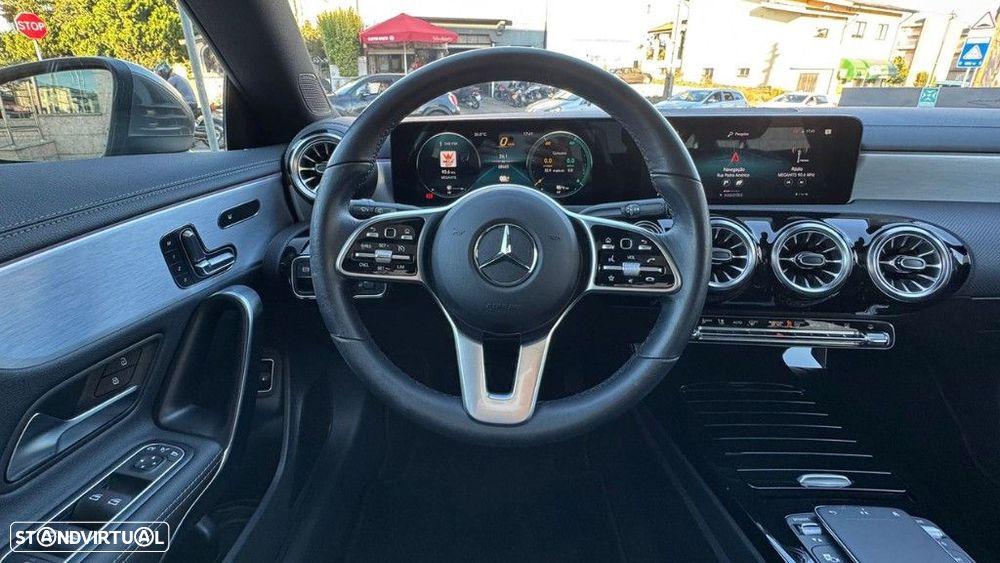 Mercedes-Benz CLA 250 - 11