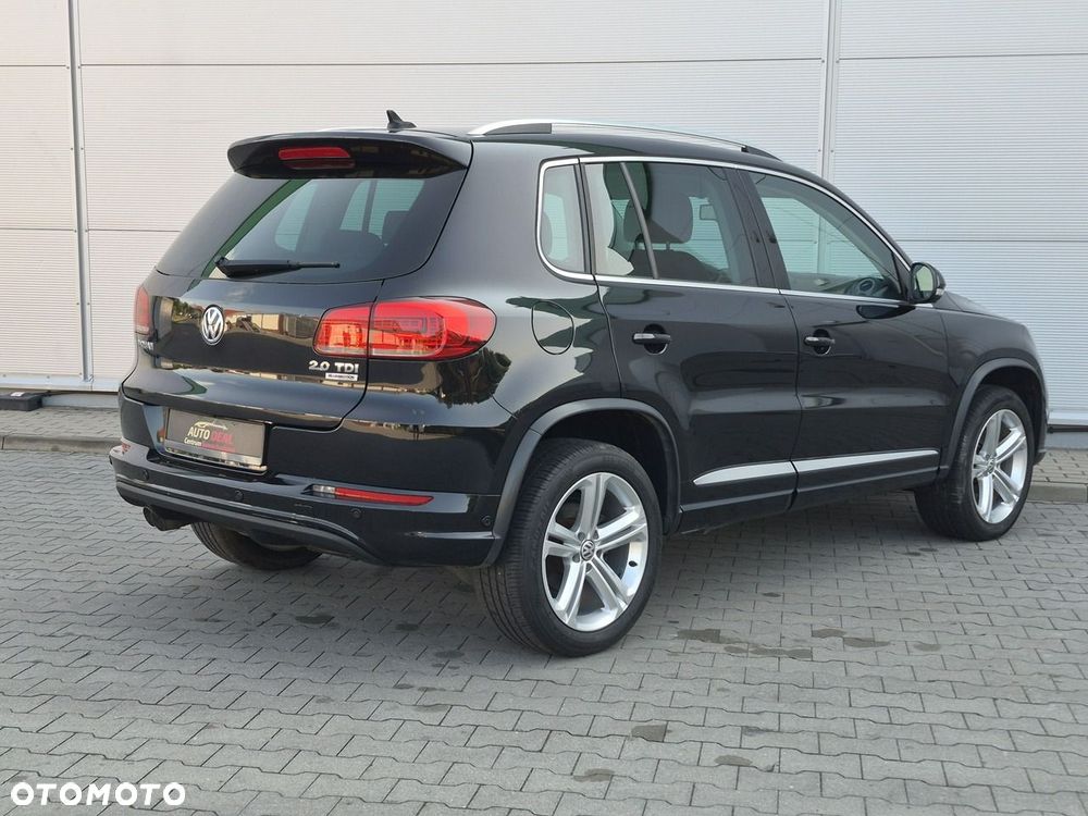 Volkswagen Tiguan - 12