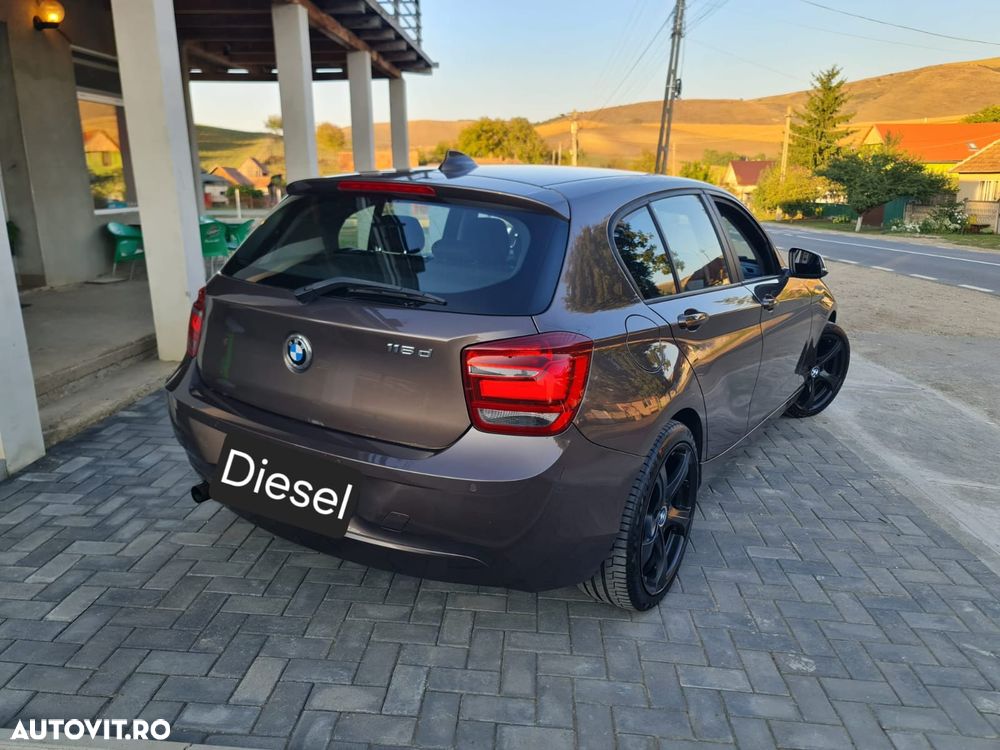BMW Seria 1 118d - 13