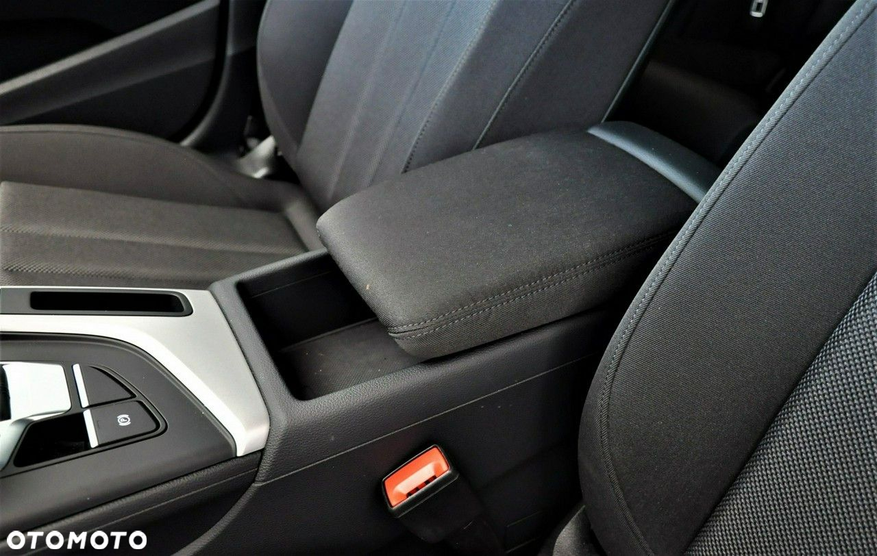 Audi A4 - 24