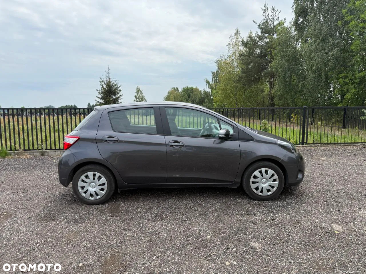 Toyota Yaris - 7