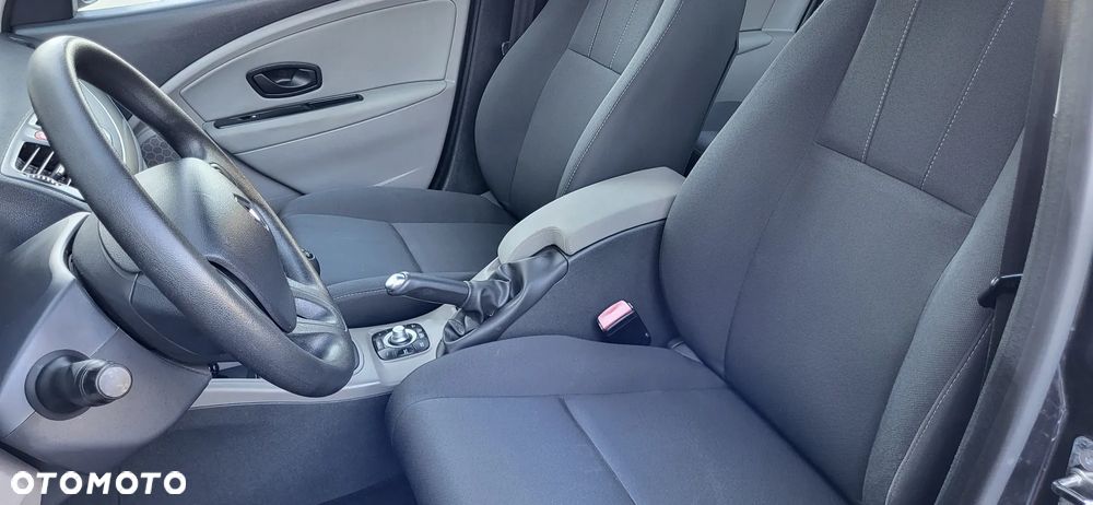 Renault Megane 1.6 16V Style Edition - 20