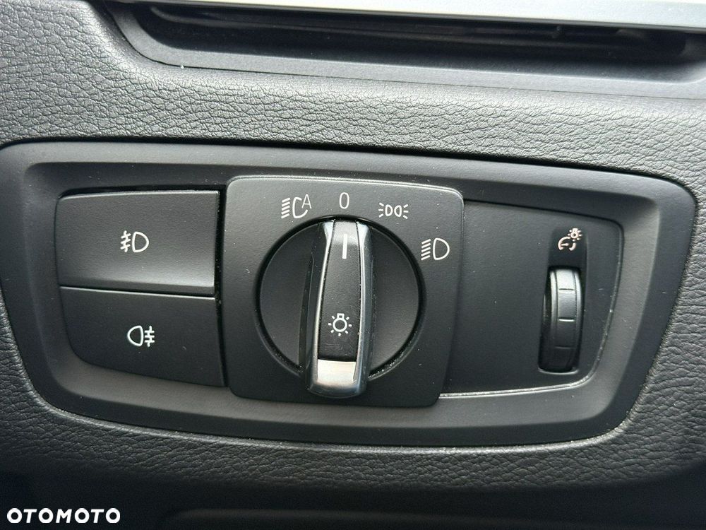 BMW X1 xDrive28i - 22