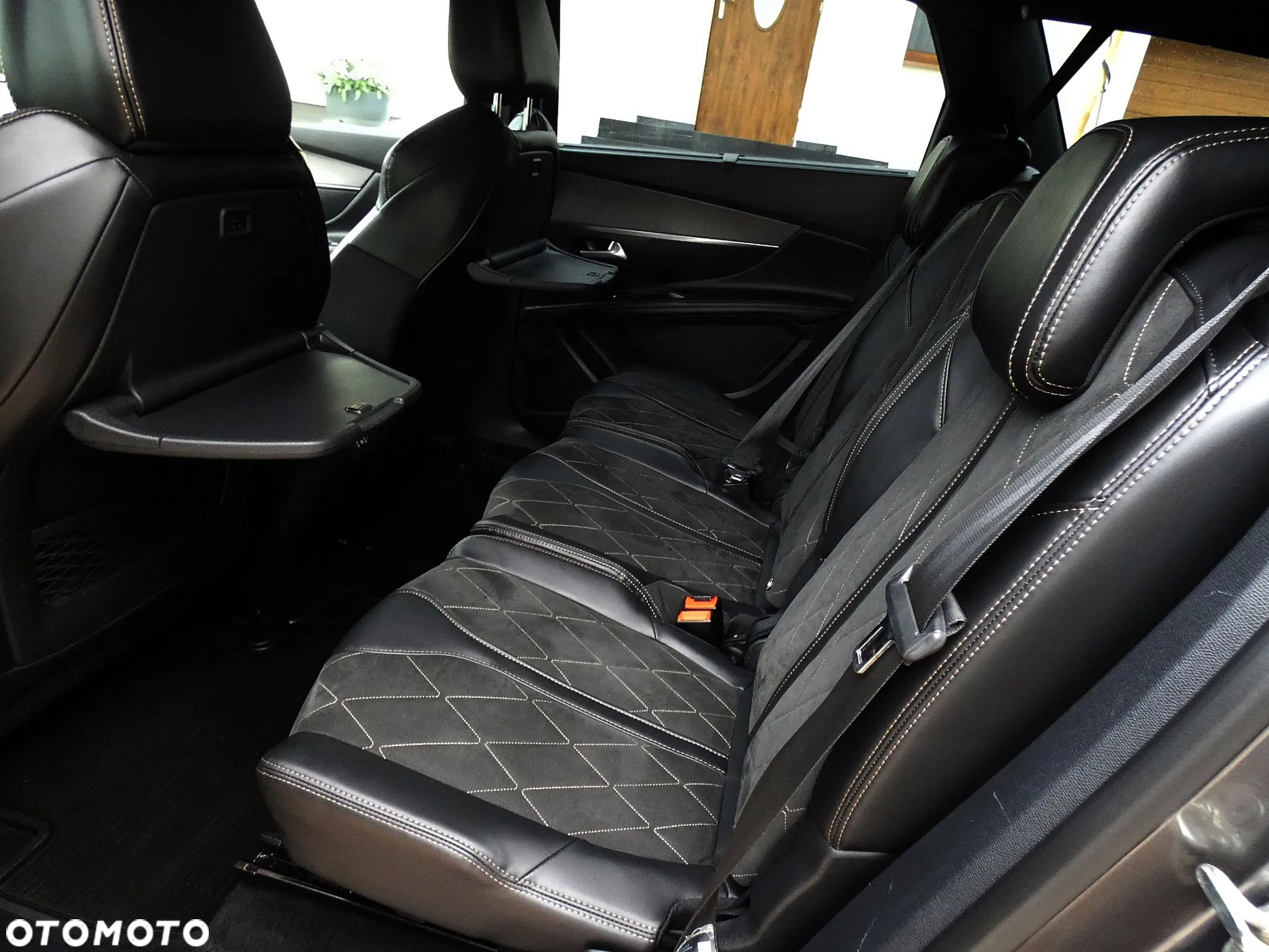 Peugeot 5008 2.0 BlueHDI GT S&S EAT8 - 26