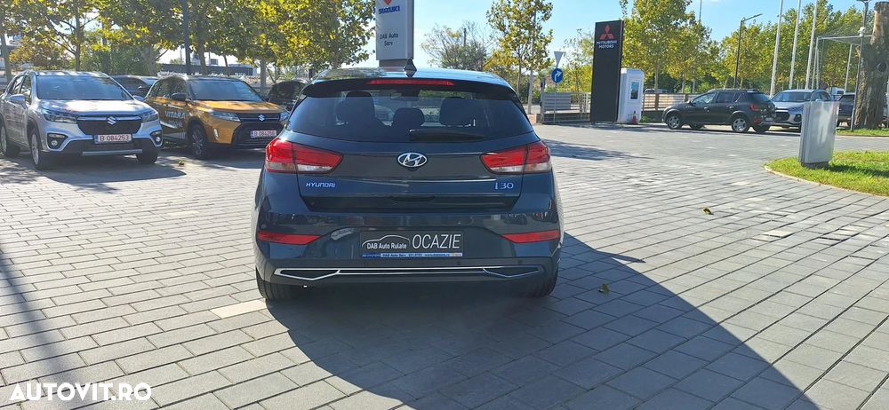 Hyundai i30 1.5 110CP 5DR M/T Highway - 5