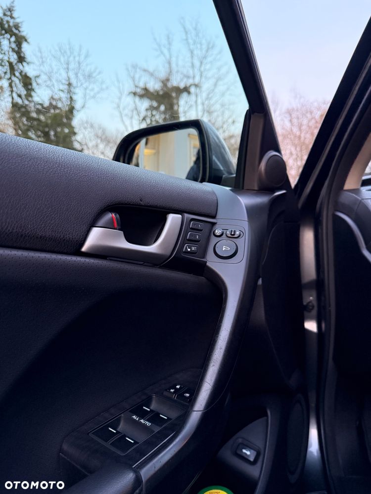 Honda Accord 2.0 Elegance Nav - 8