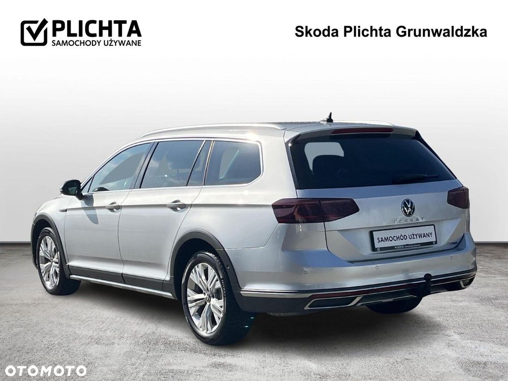 Volkswagen Passat 2.0 TDI 4Mot Elegance DSG - 3