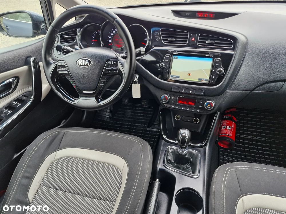 Kia Ceed - 23