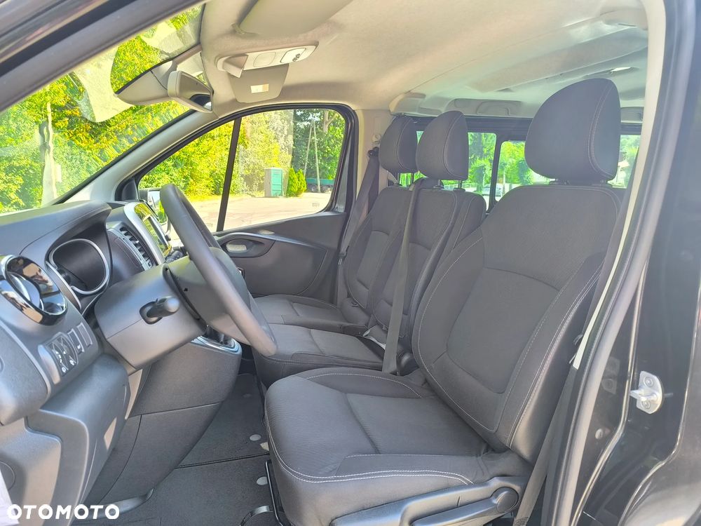Renault Trafic Grand SpaceClass 2.0 dCi EDC - 13