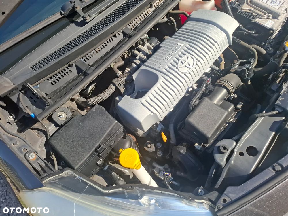 Toyota Yaris 1.5 VVT-i Comfort - 26