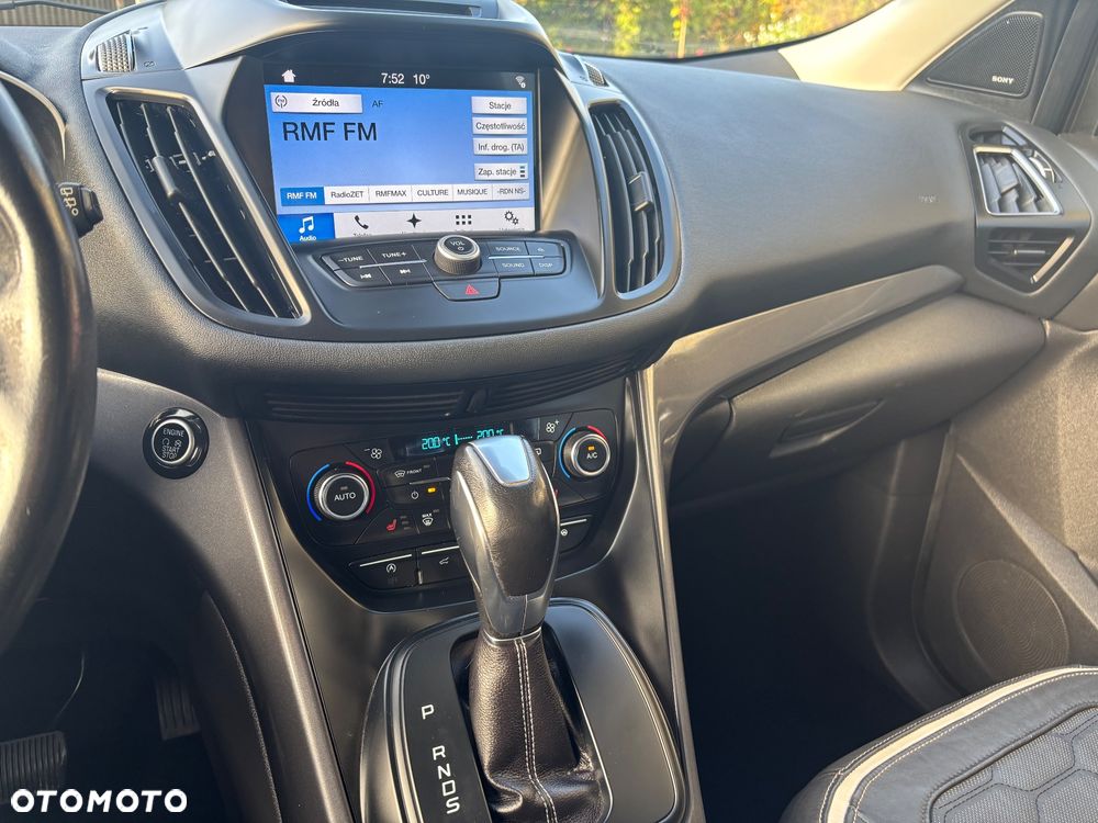 Ford Kuga 2.0 TDCi 4x4 Vignale - 26