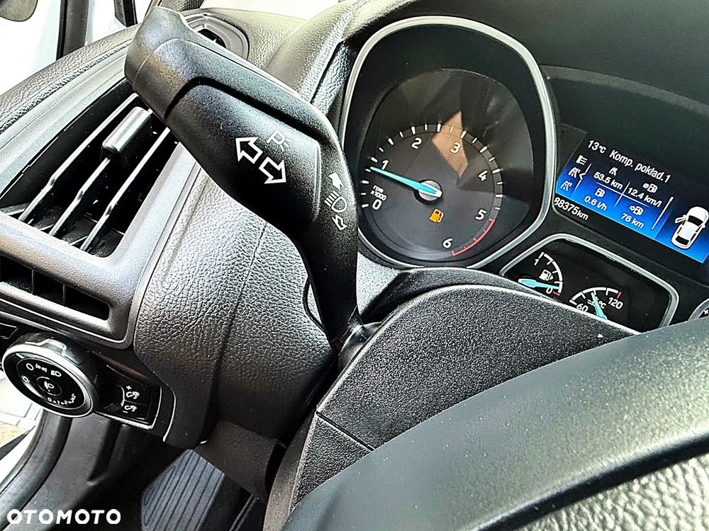 Ford Focus 1.5 TDCi DPF Start-Stopp-System Titanium - 40