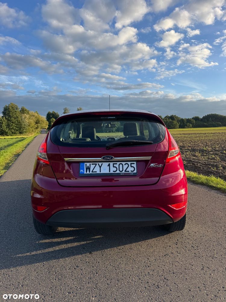 Ford Fiesta 1.25 Champions Edition - 4