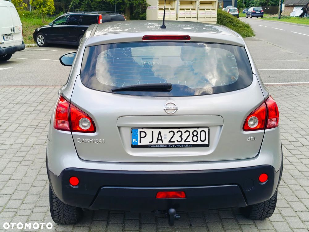 Nissan Qashqai 2.0 dCi DPF tekna - 10