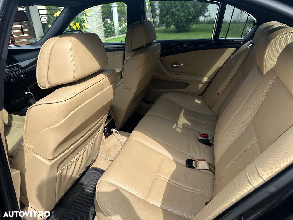 BMW Seria 5 530i xDrive Aut. Edition Sport - 16