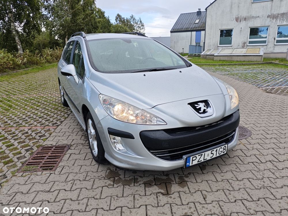 Peugeot 308 - 1