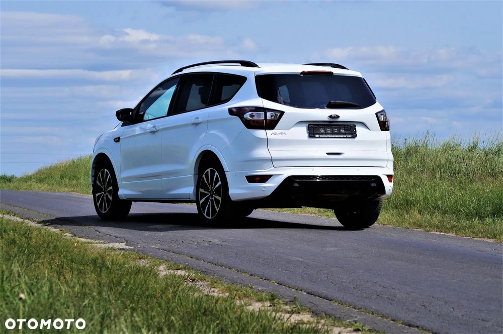Ford Kuga - 5