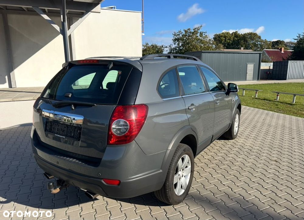 Chevrolet Captiva - 4