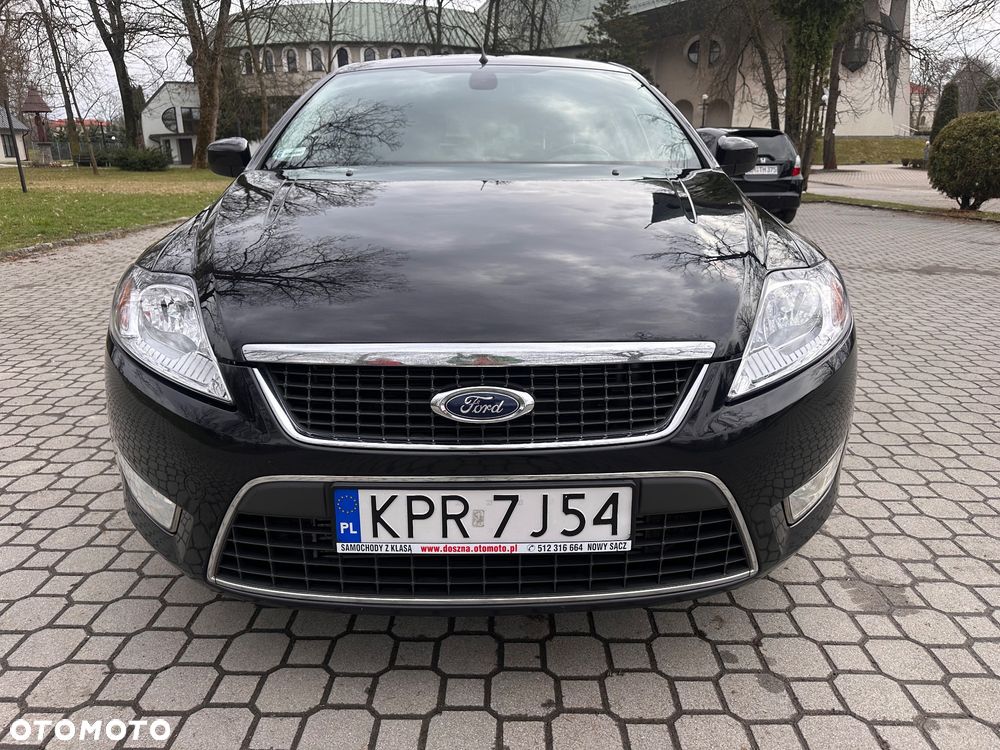 Ford Mondeo 1.8 TDCi Ambiente - 33
