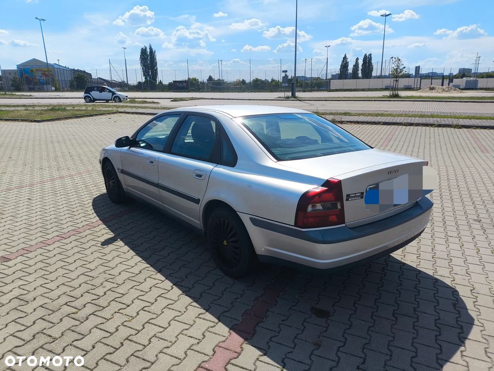 Volvo S80 2.4 - 5