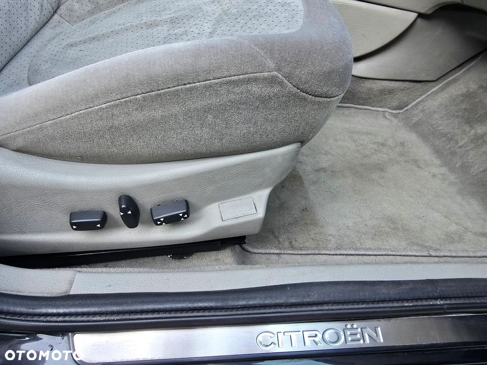Citroën C5 2.0 HDi Exclusive - 10