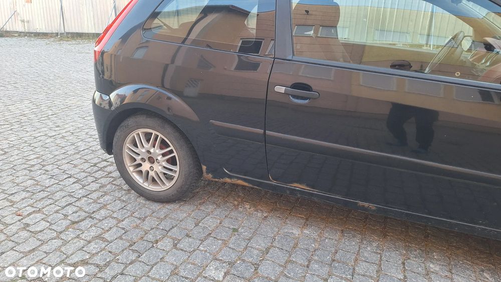 Ford Fiesta 1.6 Trend - 9