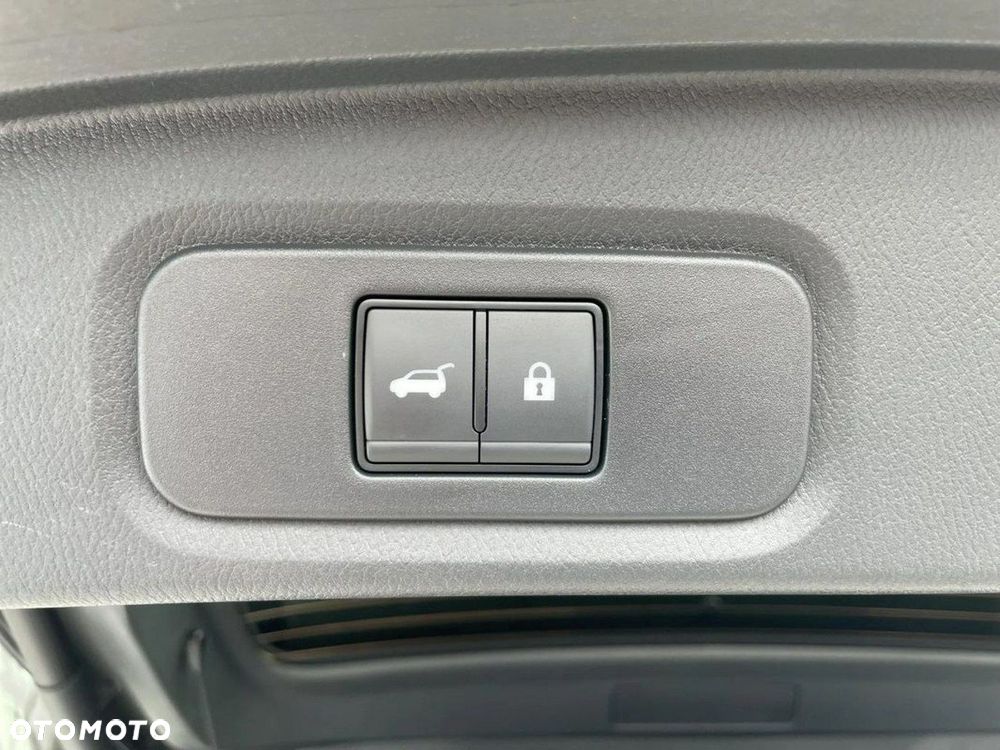 Nissan Qashqai 1.3 DIG-T mHEV N-Connecta - 17