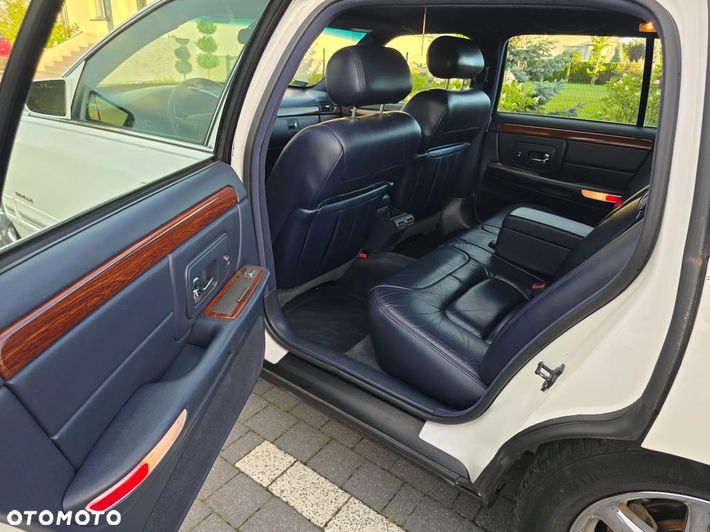 Cadillac Deville 4.6 Concours - 23