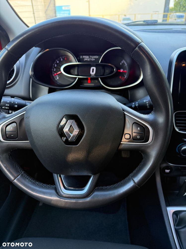 Renault Clio 1.2 16V 75 LIMITED - 25