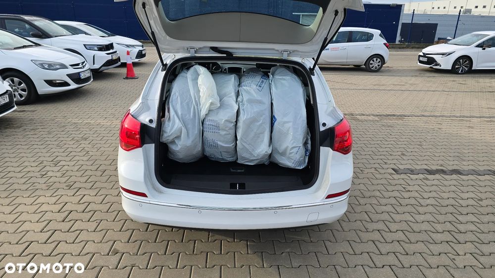 Opel Astra 1.6 CDTI Enjoy - 15