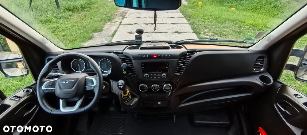 Iveco Daily - 12