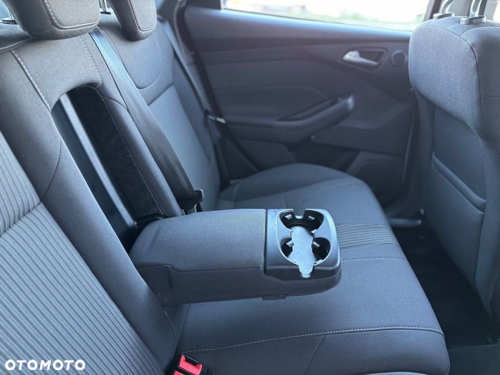 Ford Focus 1.6 TI-VCT Titanium - 24