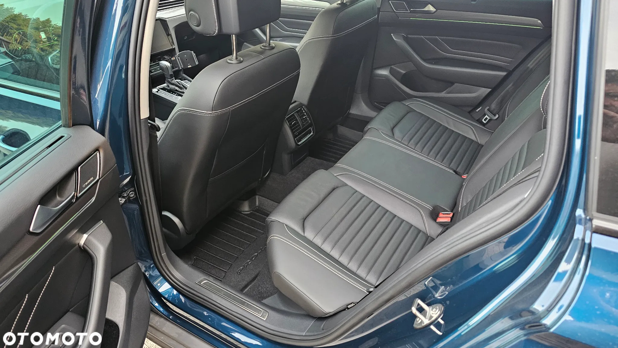Volkswagen Passat Alltrack 2.0 TDI 4Mot DSG - 16