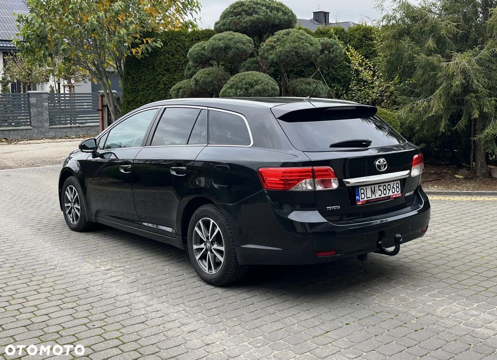 Toyota Avensis Touring Sports 1.8 Multidrive S Comfort - 7