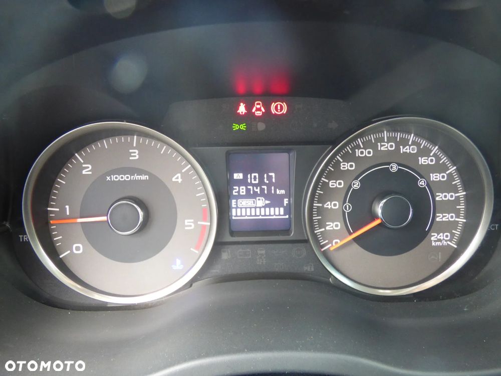 Subaru Forester 2.0D Exclusive - 17