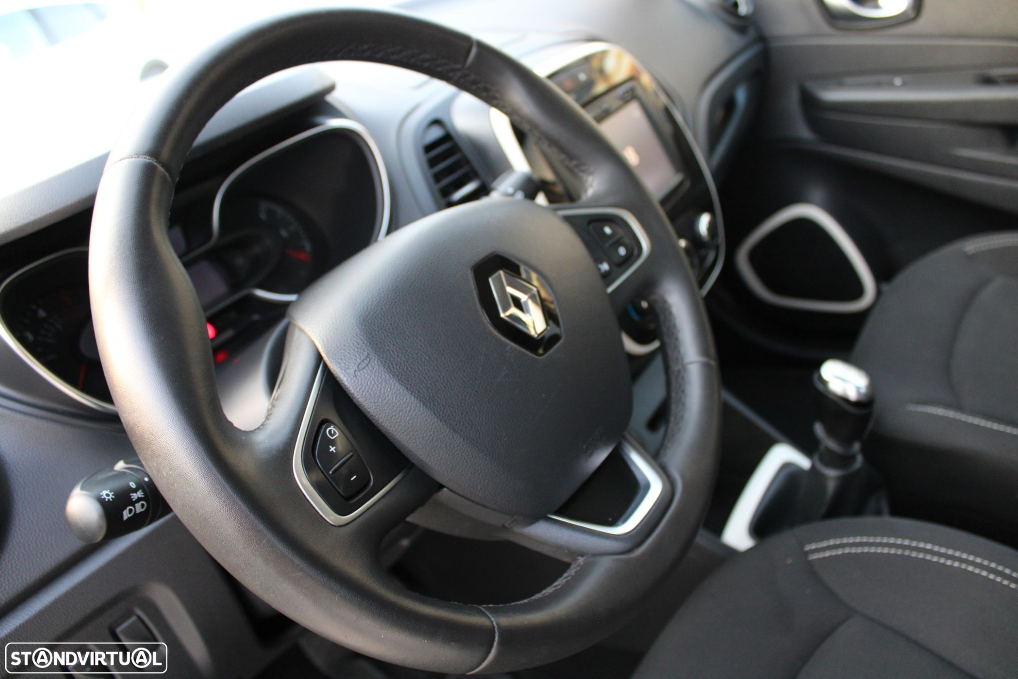 Renault Captur 1.5 dCi Exclusive - 5